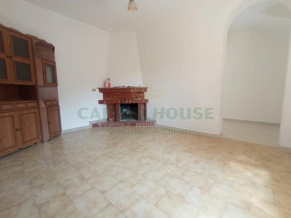 casa indipendente in vendita a Santa Lucia di Serino