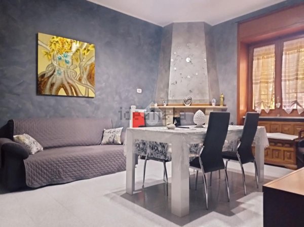 casa indipendente in vendita a Santa Lucia di Serino