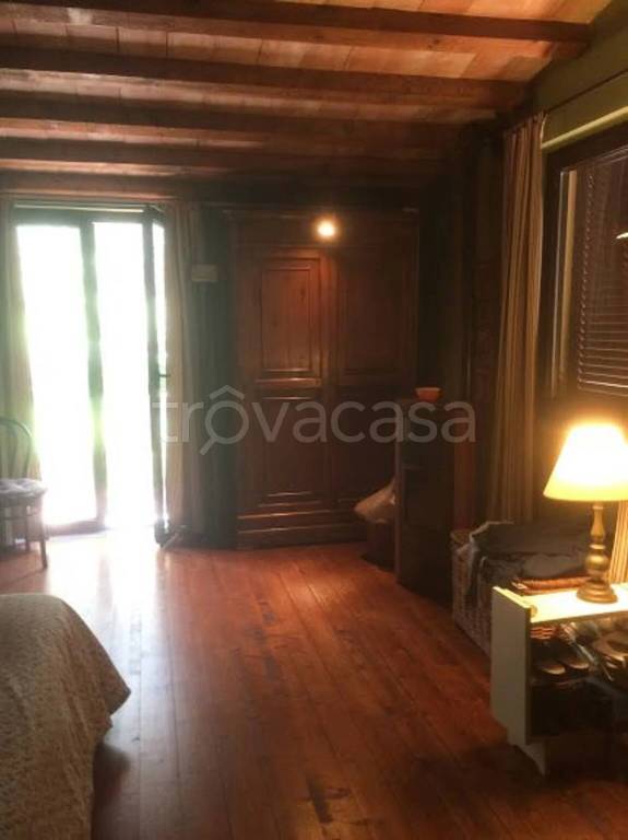 casa indipendente in vendita a Sant'Angelo all'Esca