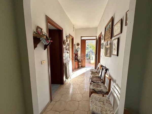 casa indipendente in vendita a Sant'Angelo all'Esca