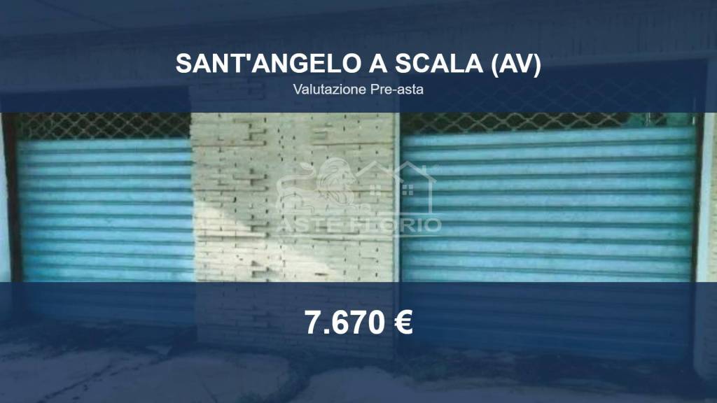 locale commerciale in vendita a Sant'Angelo a Scala