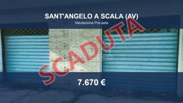 locale commerciale in vendita a Sant'Angelo a Scala