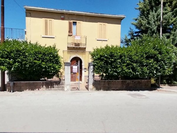 casa indipendente in vendita a Sant'Angelo dei Lombardi