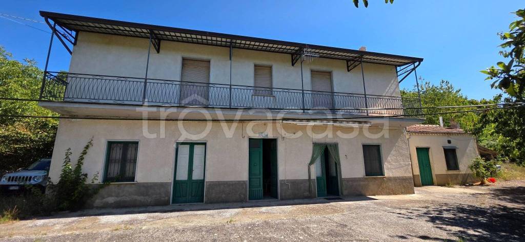 casa indipendente in vendita a Sant'Angelo dei Lombardi