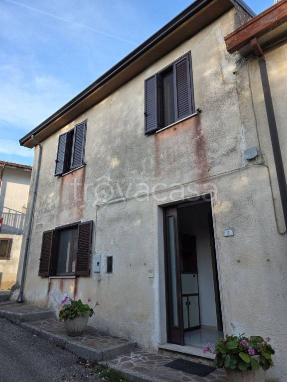 casa indipendente in vendita a Sant'Angelo dei Lombardi