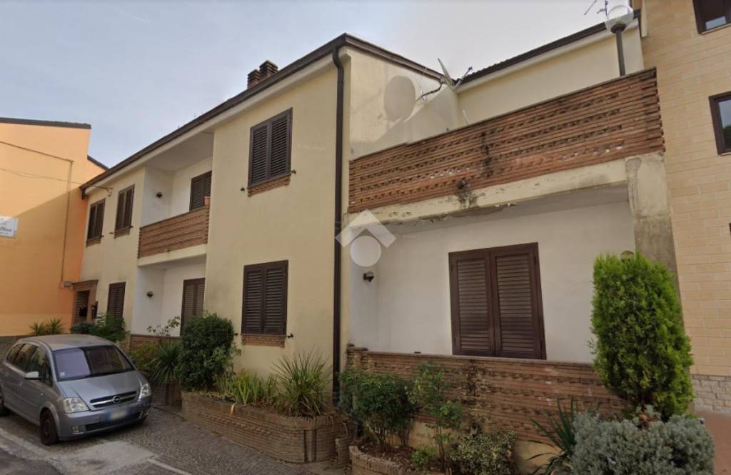 appartamento in vendita a Santa Paolina in zona Sala