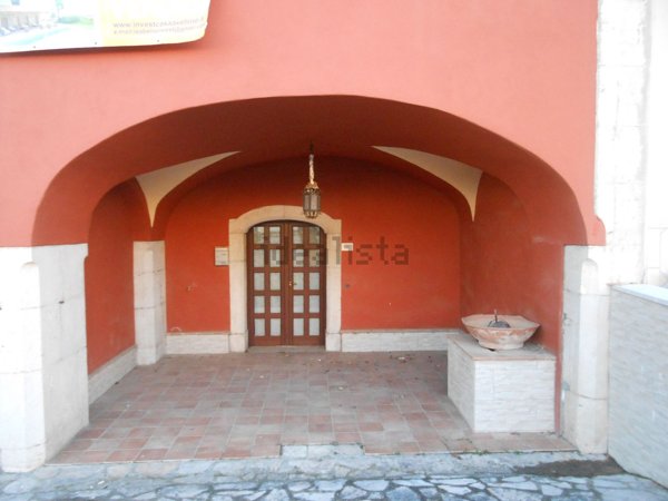 casa indipendente in vendita a Santa Paolina in zona Sala