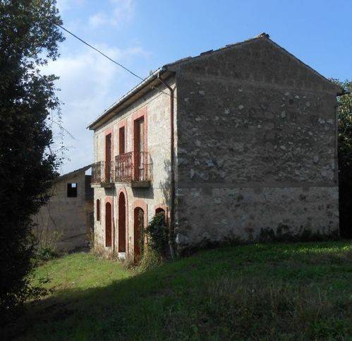 casa indipendente in vendita a Santa Paolina