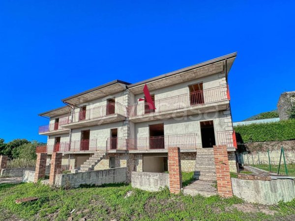 casa indipendente in vendita a Santo Stefano del Sole in zona Toppolo
