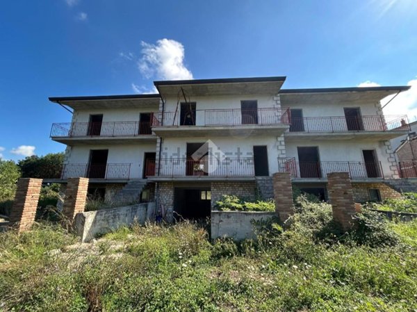 casa indipendente in vendita a Santo Stefano del Sole