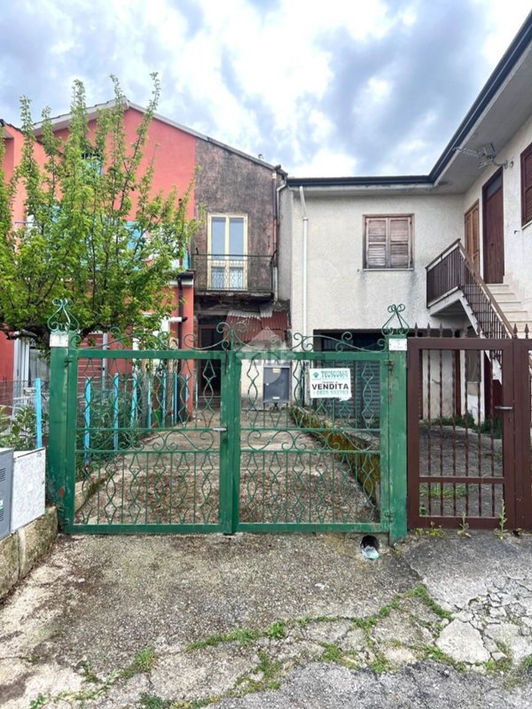 casa semindipendente in vendita a Santo Stefano del Sole