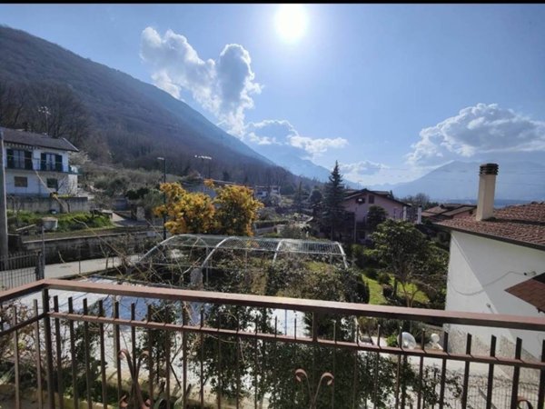casa indipendente in vendita a Santo Stefano del Sole in zona San Pietro