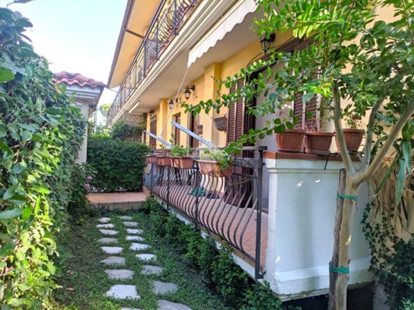 casa indipendente in vendita a Santo Stefano del Sole