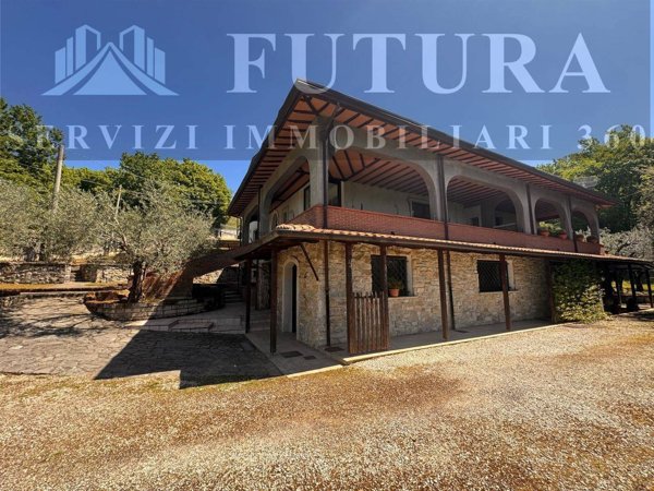 casa indipendente in vendita a Santo Stefano del Sole