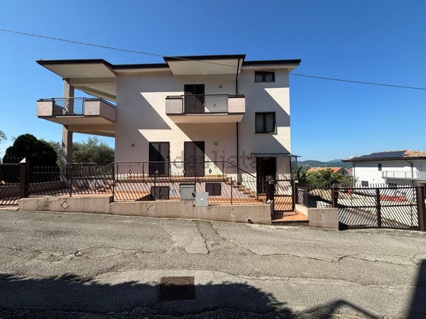casa indipendente in vendita a Santo Stefano del Sole in zona Sozze di Sopra