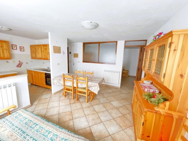 appartamento in vendita ad Argentera in zona Villaggio Primavera