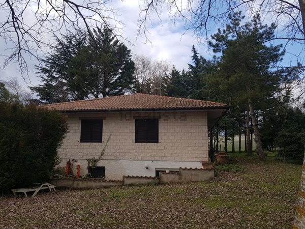 casa indipendente in vendita a Savignano Irpino