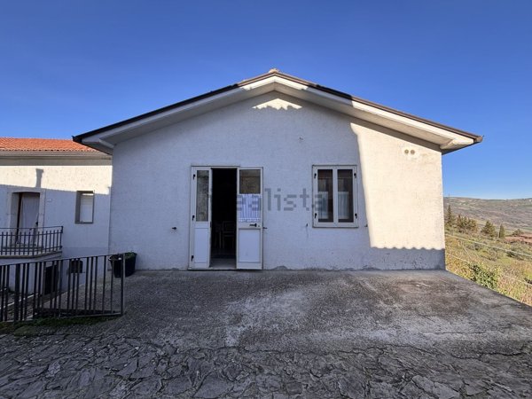 quadrivano in vendita a Savignano Irpino
