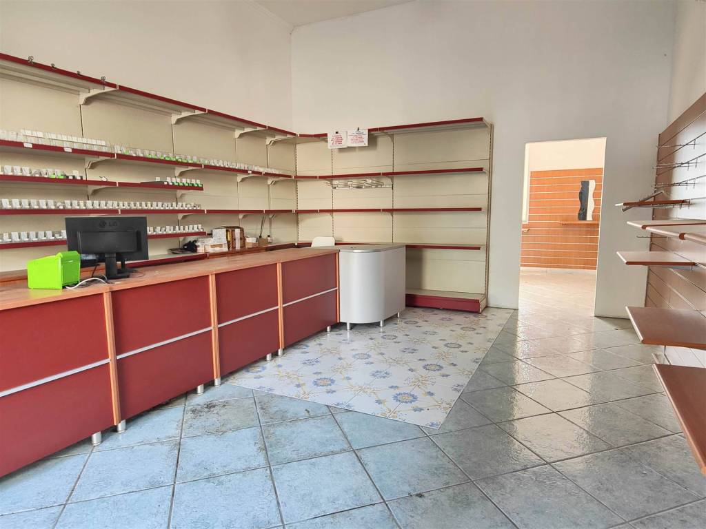 negozio in vendita a Serino