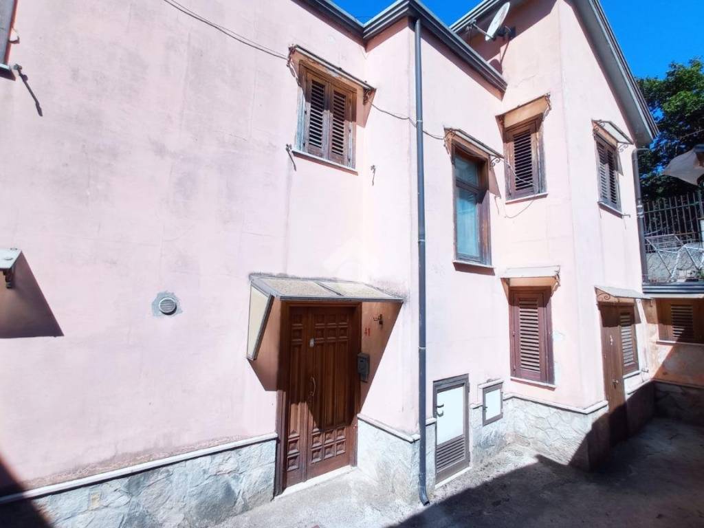 casa indipendente in vendita a Serino