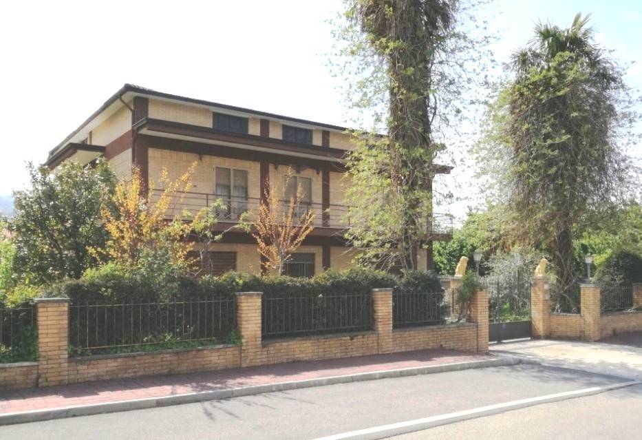casa indipendente in vendita a Serino