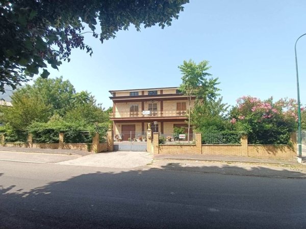 casa indipendente in vendita a Serino