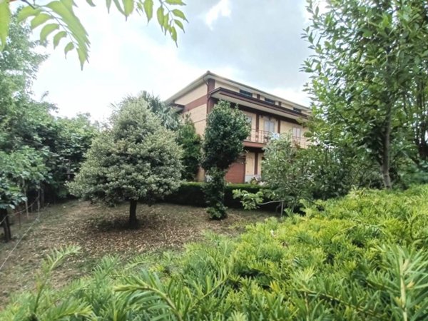 casa indipendente in vendita a Serino