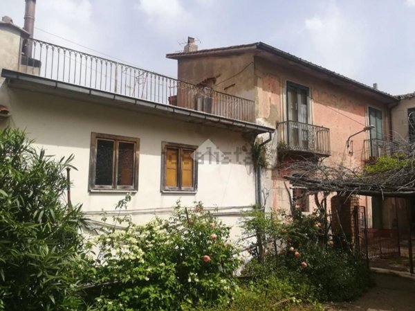 casa indipendente in vendita a Serino