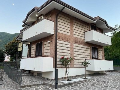 casa indipendente in vendita a Serino