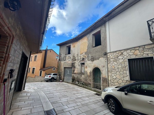 casa indipendente in vendita a Serino