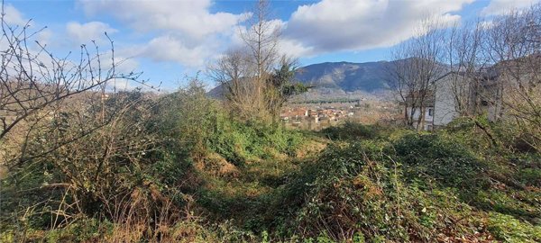 terreno edificabile in vendita a Serino