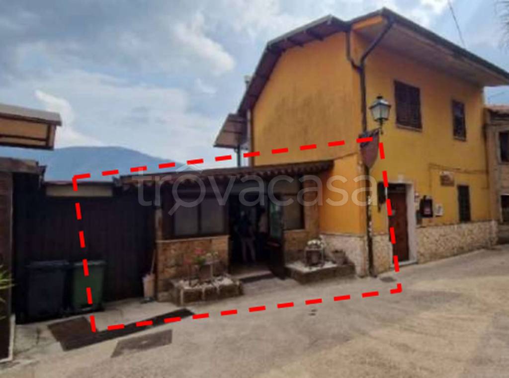 negozio in vendita a Serino