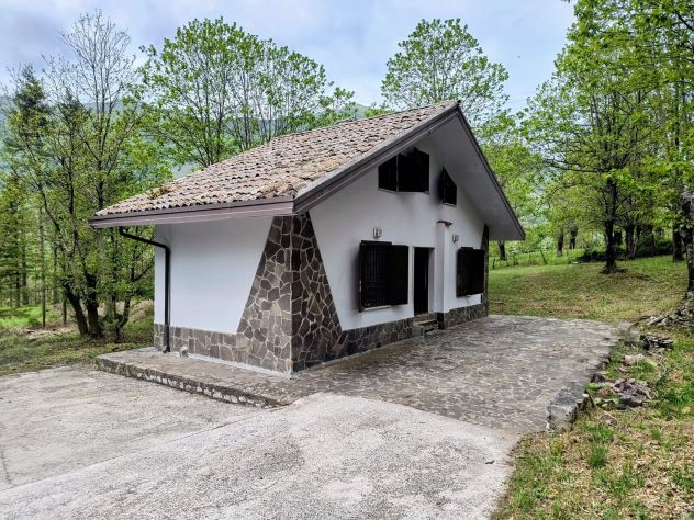 casa indipendente in vendita a Serino