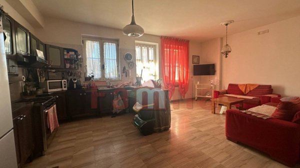 casa indipendente in vendita a Sirignano