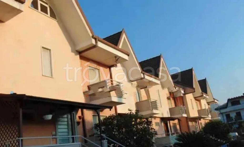 casa indipendente in vendita a Sirignano
