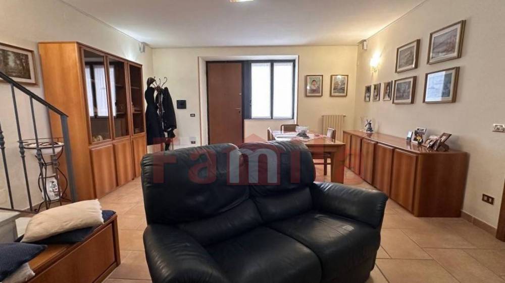 casa indipendente in vendita a Sirignano