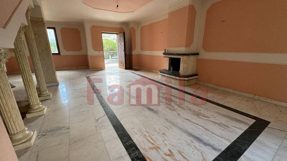 casa indipendente in vendita a Sirignano