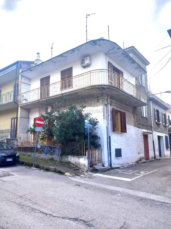 casa indipendente in vendita a Sirignano