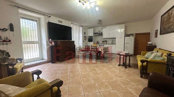 casa semindipendente in vendita a Sirignano