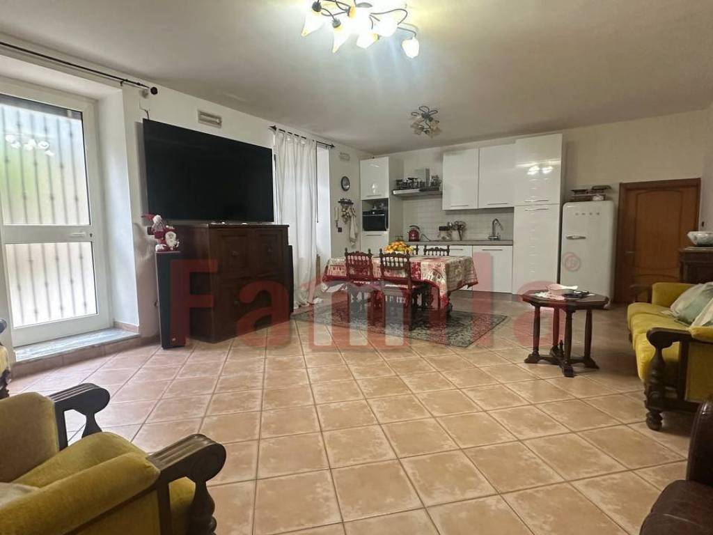 casa semindipendente in vendita a Sirignano