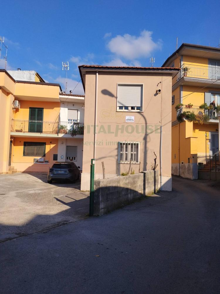 casa indipendente in vendita a Sirignano