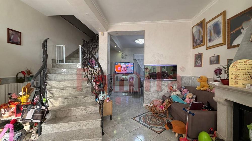 casa indipendente in vendita a Sirignano