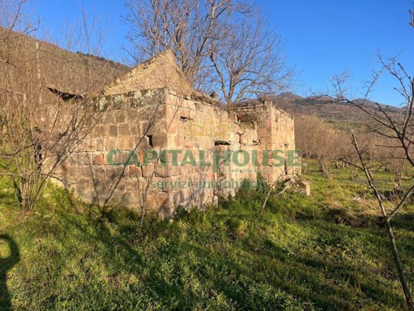 terreno in vendita a Sirignano
