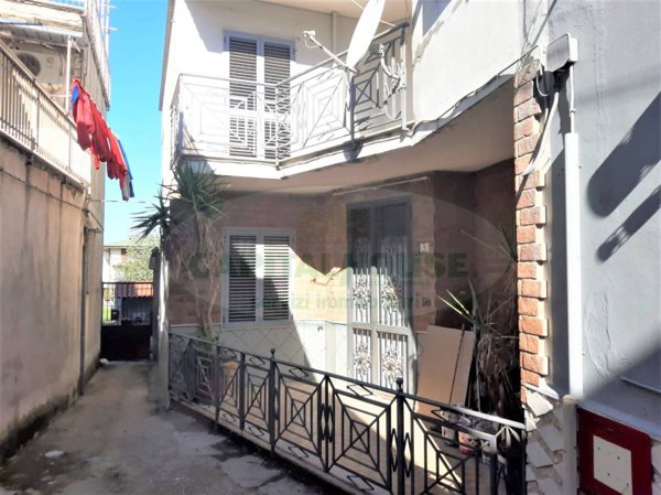 casa indipendente in vendita a Sirignano