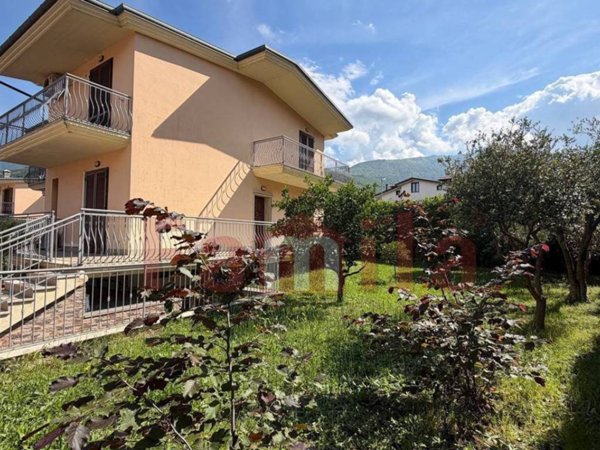 casa indipendente in vendita a Sirignano
