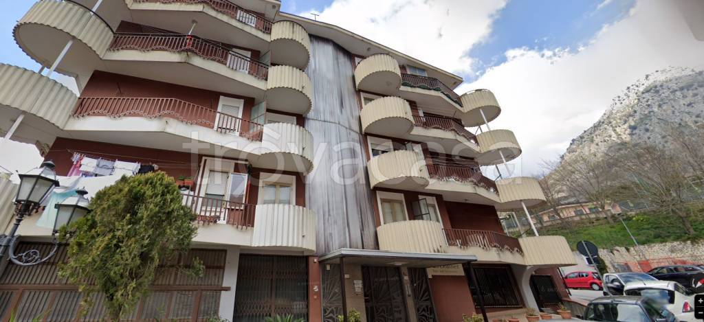 appartamento in vendita a Solofra in zona Sant'Agata Irpina