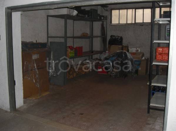 negozio in vendita a Solofra