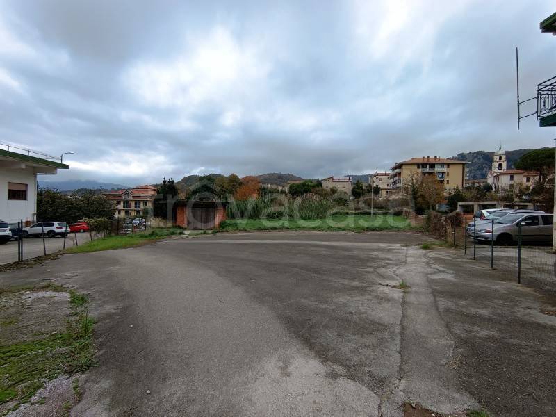 terreno agricolo in vendita a Solofra in zona Sant'Agata Irpina