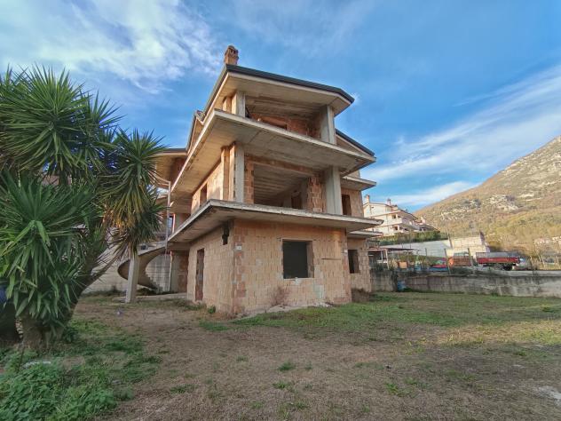 casa indipendente in vendita a Solofra