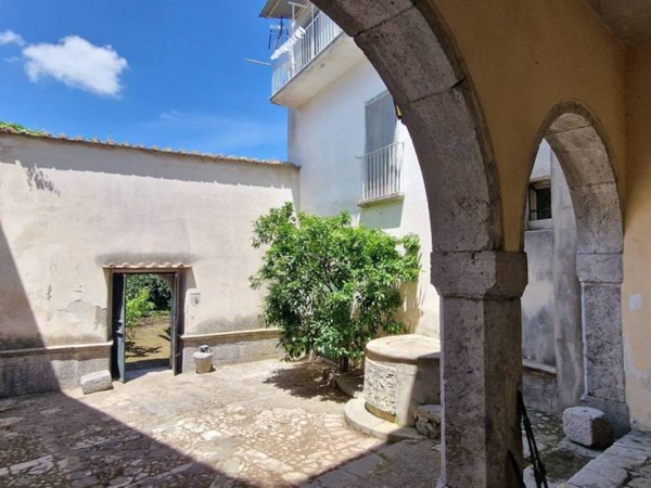 appartamento in vendita a Solofra